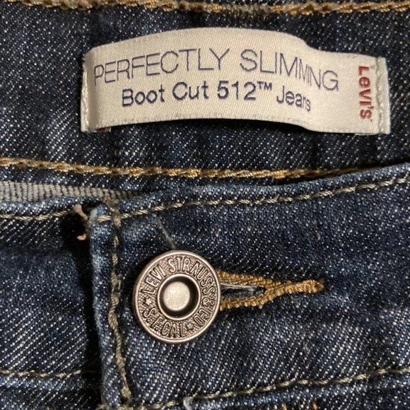 Levi’s Perfectly Slimming Bootcut 512 jeans - Picture 6 of 8
